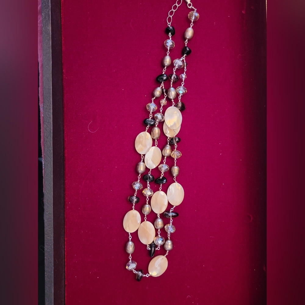 EUC Double Strand Necklace